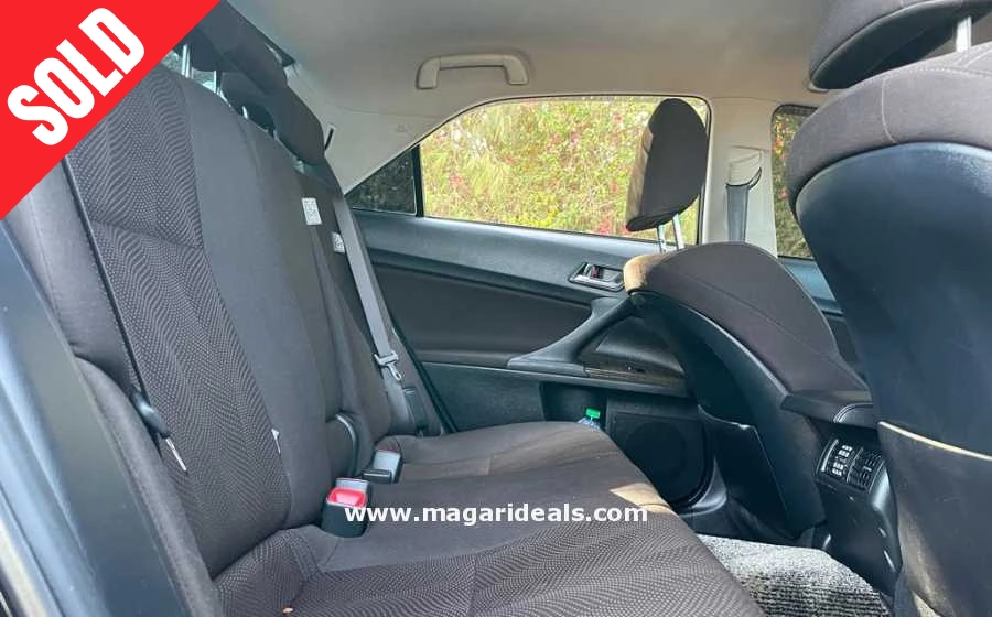 TOYOTA MARK X in Perfect Condition for Sale in Kenya | Magari Deals