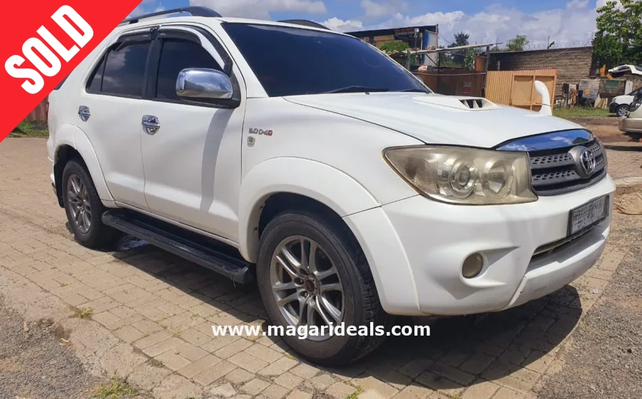 Toyota Fortuner in Nairobi Kenya in Kenya for Sale | Magari Deals