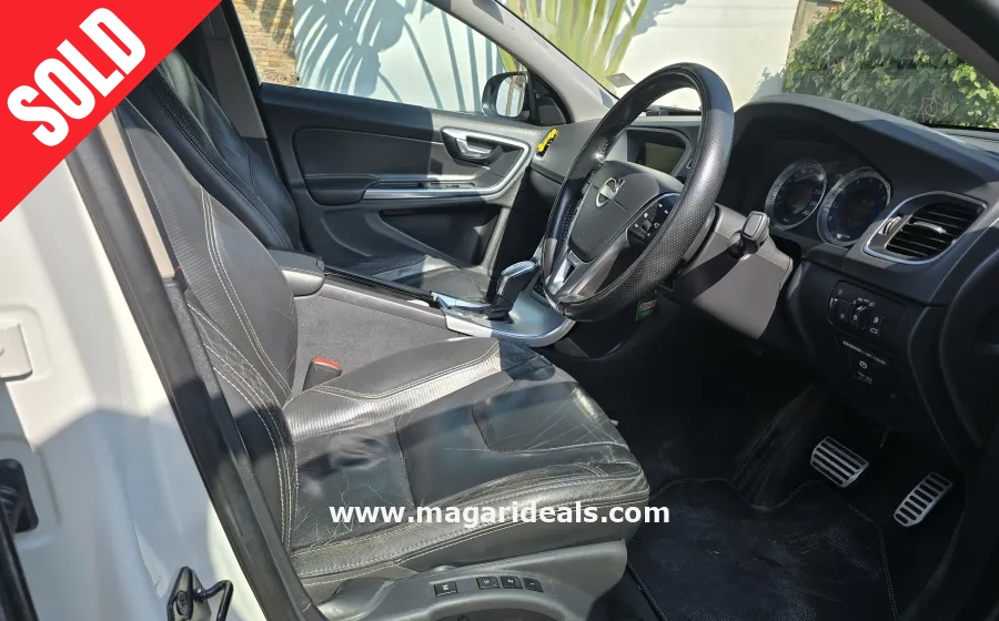 VOLVO S60 T4 in Nairobi R line in Kenya for Sale | Magari Deals