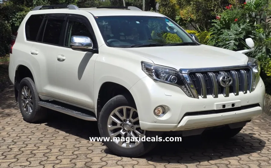 2017 Toyota Land Cruiser Prado TXL in Kenya for Sale | Magari Deals
