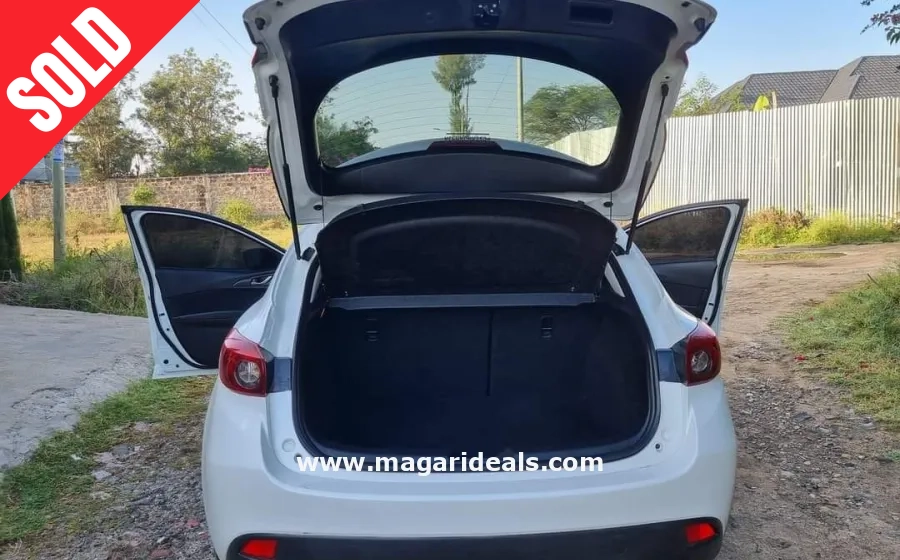 Mazda Axela in Kenya for Sale | Magari Deals