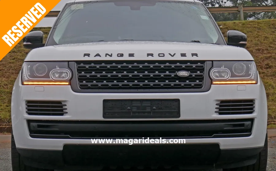  RANGE ROVER VOGUE with SUNROOF in Kenya for Sale | Magari Deals