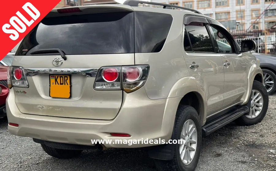 TOYOTA FORTUNER 3000CC DIESEL in Kenya for Sale | Magari Deals