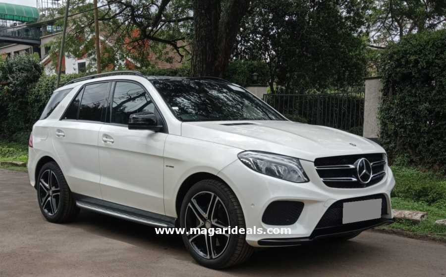 MERCEDES BENZ GLE350D 4MATIC with SUNROOF  for Sale | Best Buy