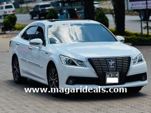 Toyota Crown Royal Saloon prices in Kenya (2025): Kshs 1,350,000 (used) to Kshs 8M+ (brand new). Compare luxury features, fuel efficiency & trusted Nairobi dealers. Limited stock!