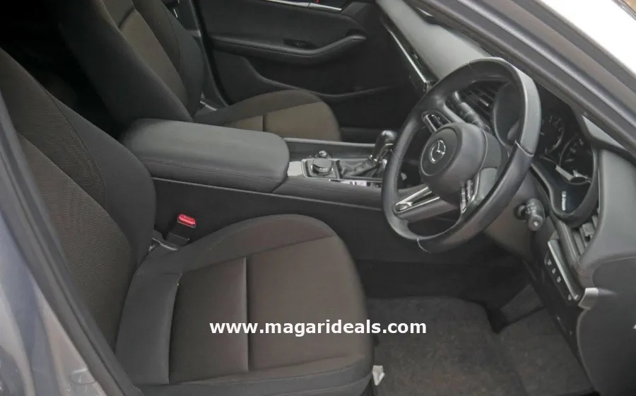 Mazda 3 in Nairobi Kenya in Kenya for Sale | Magari Deals