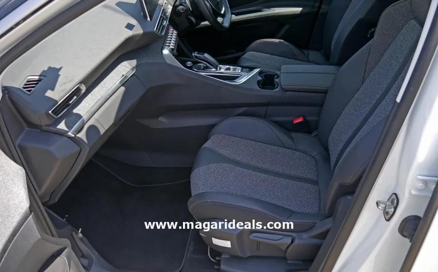 Peugeot 3008 with Moonroof in Kenya for Sale | Magari Deals
