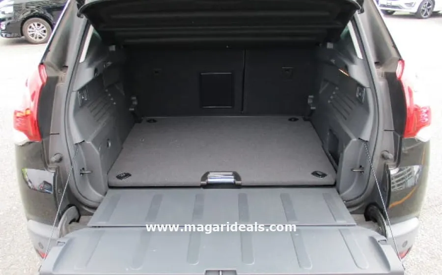 Pegeout 3008 In Mombasa Kenya in Kenya for Sale | Magari Deals