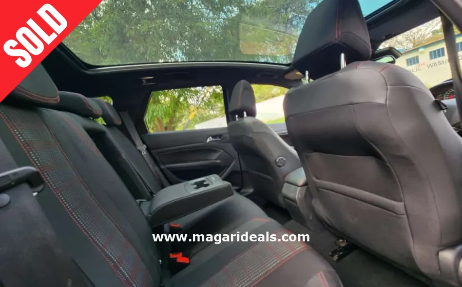 2017 PEUGEOT 308 GT line with Moonroof in Kenya for Sale | Magari Deals