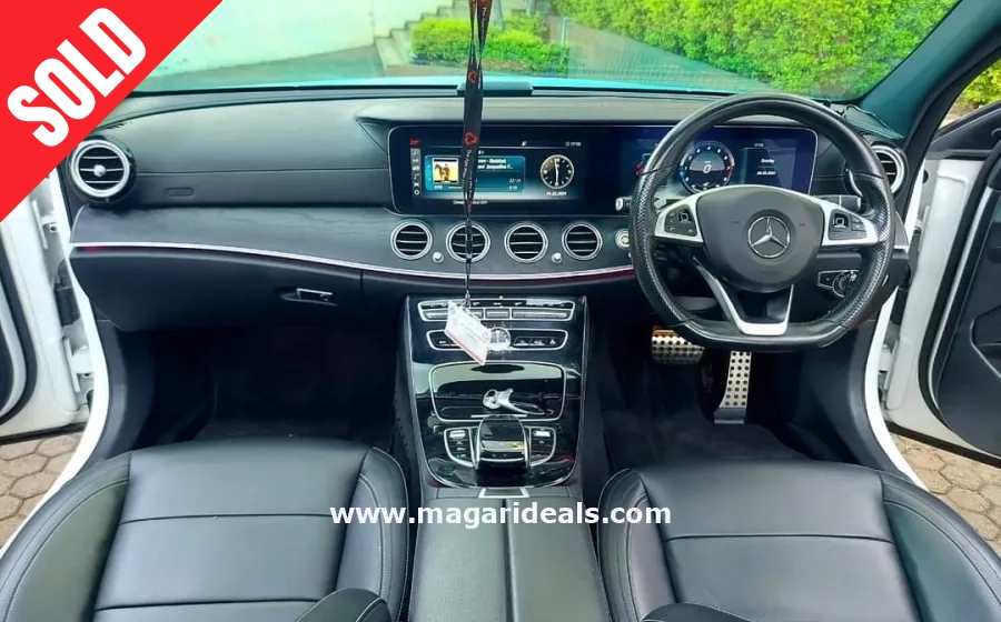Mercedes E200 in Nairobi, Kenya in Kenya for Sale | Magari Deals