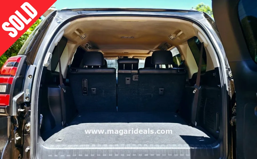 TOYOTA LAND CRUISER PRADO VXL in Kenya for Sale | Magari Deals