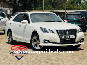 Toyota Crown Royal Saloon for sale in Kenya