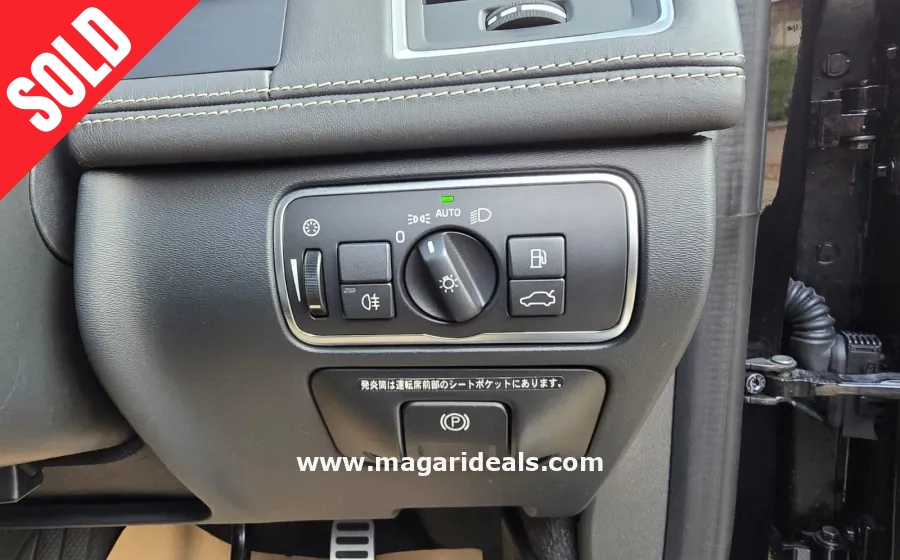 VOLVO XC60 T6 AWD R-DESIGN for Sale in Kenya in Kenya for Sale | Magari Deals