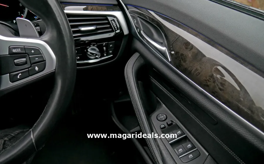 BMW 530i with SUNROOF  in Kenya for Sale | Magari Deals