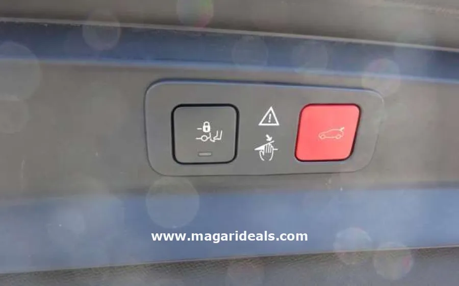 Peugeot 5008 7-Seater GT line in Kenya for Sale | Magari Deals