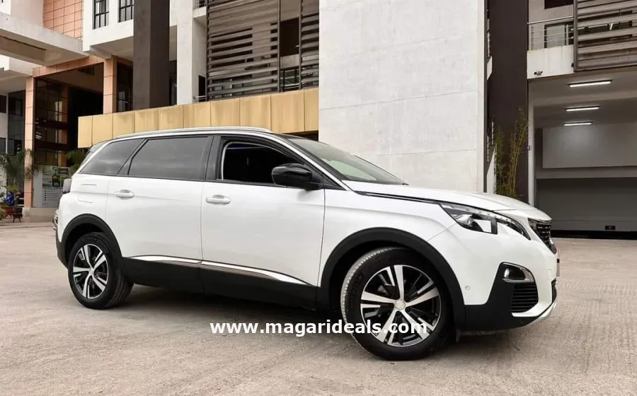 Peugeot 5008 2018 model in Kenya for Sale | Magari Deals