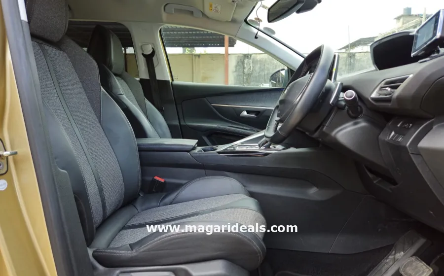 Peugeot 5008 2017 model in Mombasa Kenya in Kenya for Sale | Magari Deals