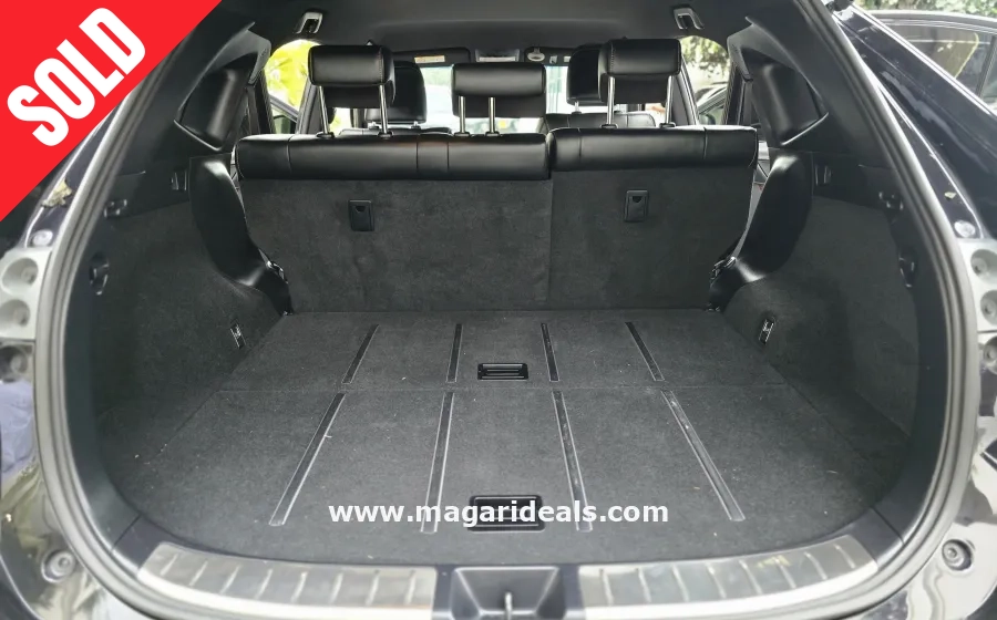TOYOTA HARRIER 2017  in Kenya for Sale | Magari Deals