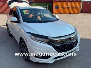 2019 Honda Vezel Z-Sensing Beige Interior for sale in Kenya