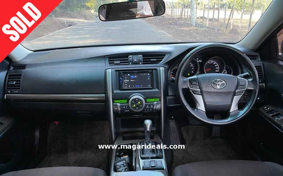 TOYOTA MARK X in Perfect Condition for Sale in Kenya | Magari Deals
