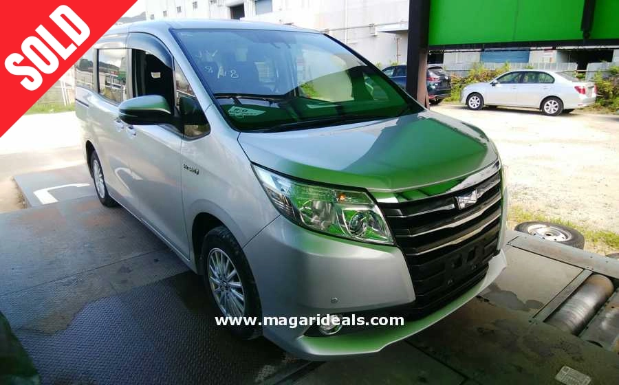 Toyota Voxy for Sale | Best Buy