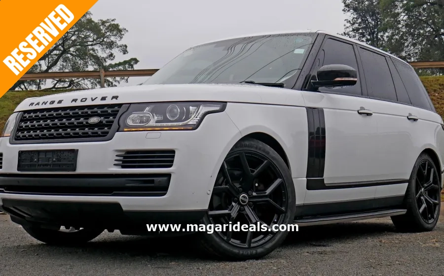 RANGE ROVER VOGUE with SUNROOF in Kenya for Sale | Magari Deals