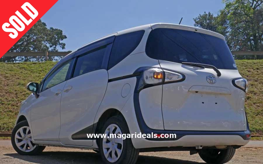 Toyota Sienta 2016 in Kenya for Sale | Magari Deals