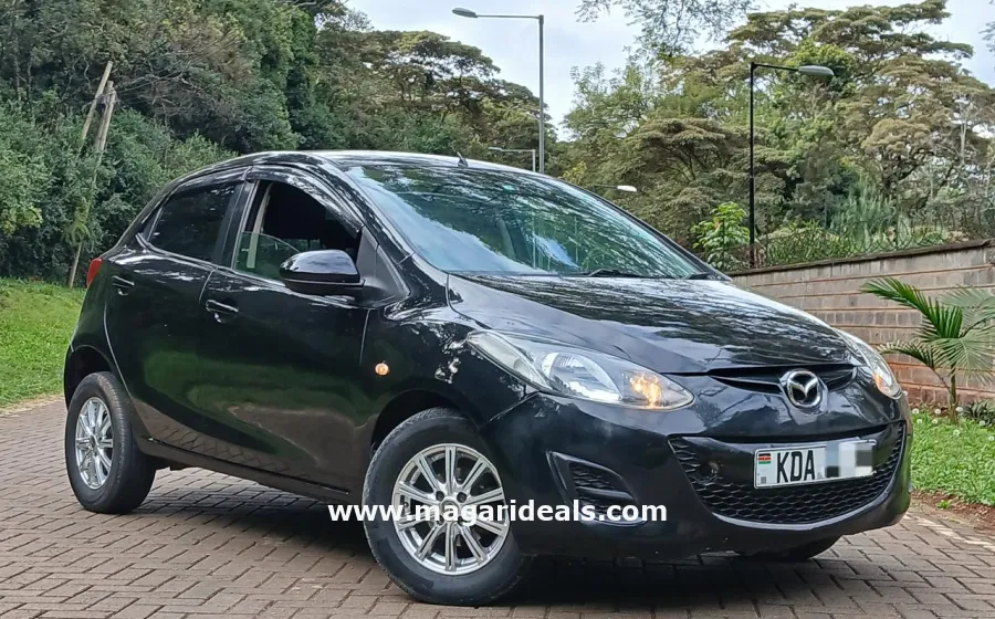 2013 Mazda Demio in Nairobi Kenya in Kenya for Sale | Magari Deals