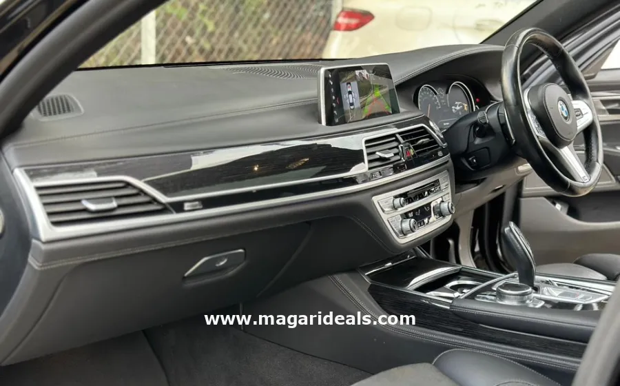 2018 BMW 740i in Kenya for Sale | Magari Deals