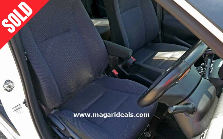 Toyota Sienta 2016 in Kenya for Sale | Magari Deals