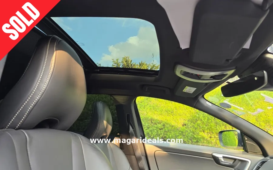 VOLVO XC60 T6 AWD R-DESIGN for Sale in Kenya in Kenya for Sale | Magari Deals