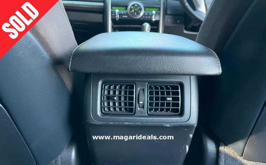 TOYOTA MARK X in Perfect Condition for Sale in Kenya | Magari Deals