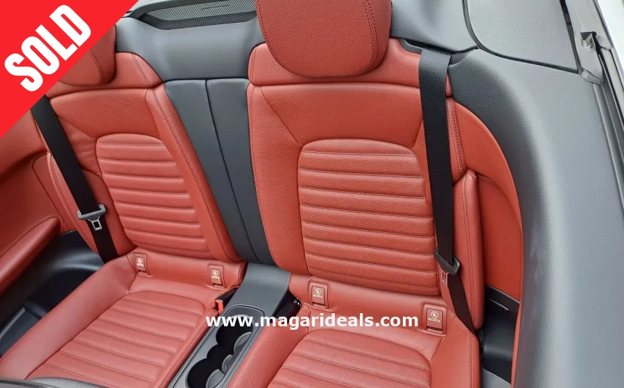 Mercedes Benz C180 Convertible  in Kenya for Sale | Magari Deals