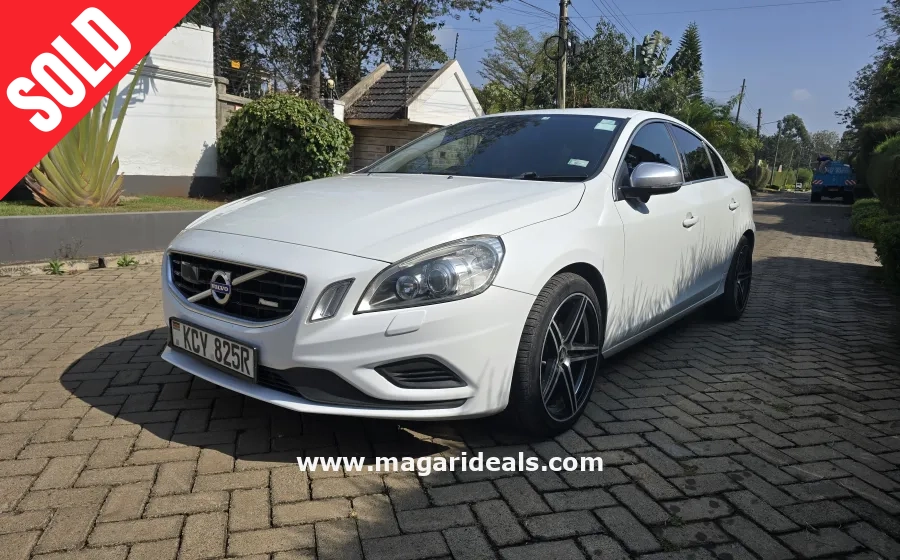 VOLVO S60 T4 in Nairobi R line in Kenya for Sale | Magari Deals