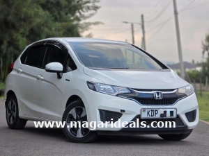 🚗 19+ Honda Fits in stock! Compare 2025 hybrid & petrol prices in Kenya from Kshs 470,000. Nairobi/Mombasa trusted dealers ⭐4.7-rated. Browse & buy today!