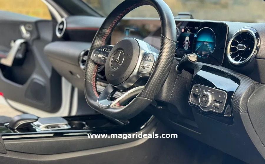 MERCEDES BENZ A180 in Kenya for Sale | Magari Deals