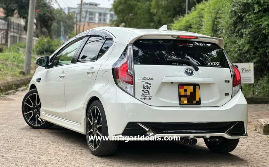 TOYOTA AQUA Gs In Kenya in Kenya for Sale | Magari Deals
