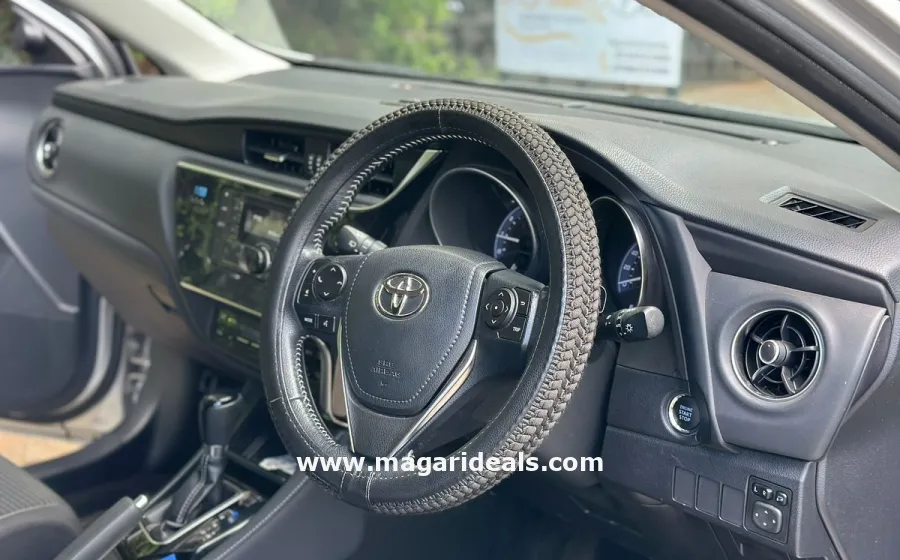 TOYOTA AURIS  in Kenya for Sale | Magari Deals