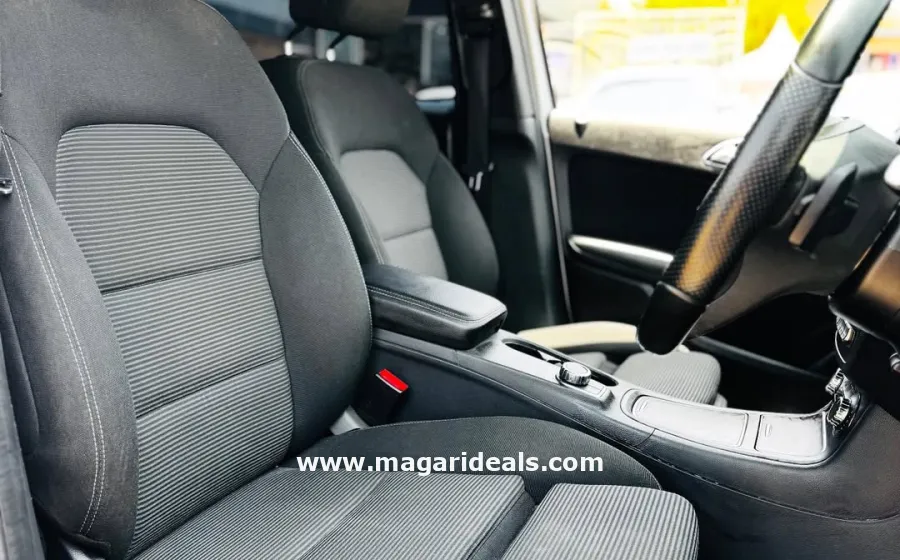 2016 Mercedes-Benz B180 in Kenya for Sale | Magari Deals
