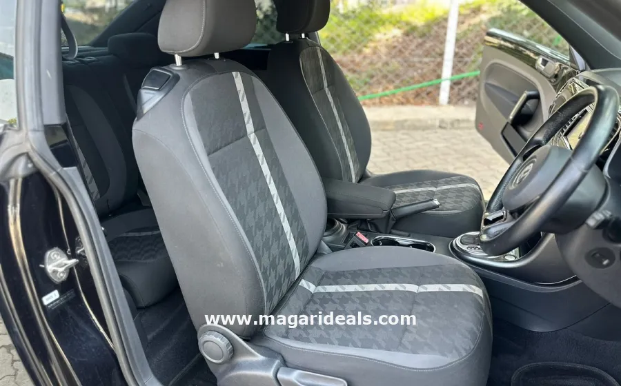 VOLKSWAGEN BEETLE  in Kenya for Sale | Magari Deals