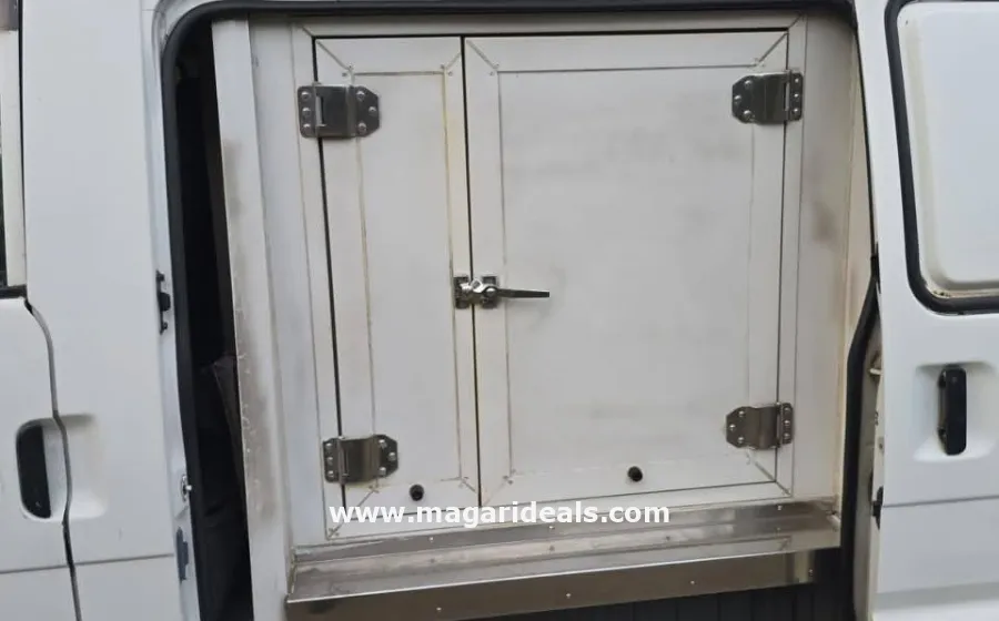 MAZDA BONGO VAN PETROL WITH WORKING FRIDGE. in Kenya for Sale | Magari Deals