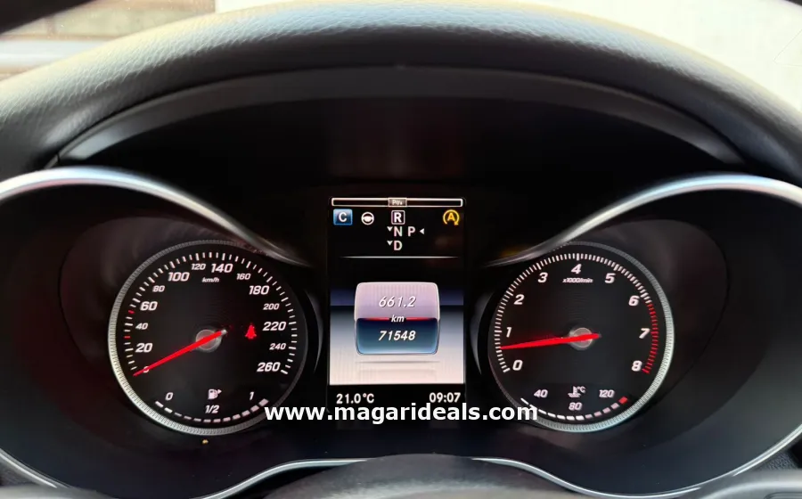 Mercedes Benz C200 in Kenya for Sale | Magari Deals