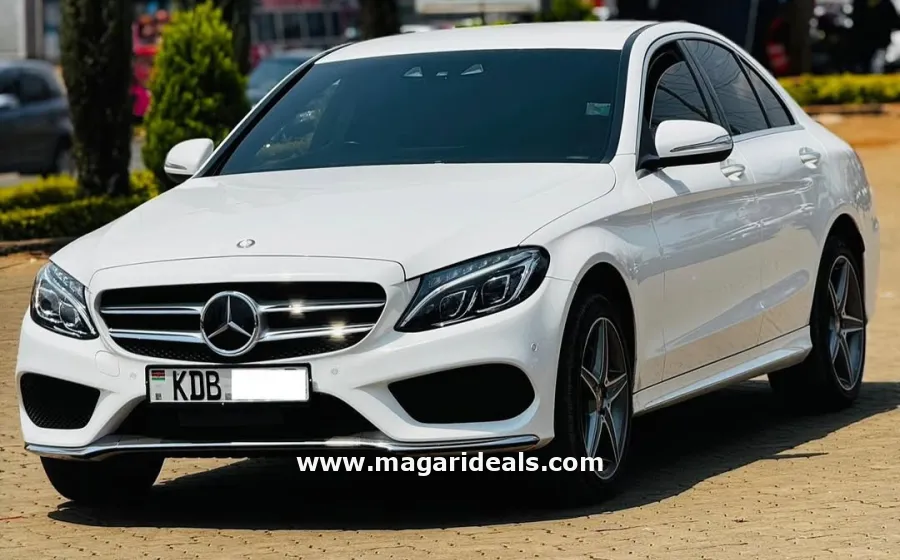 2014 MERCEDES BENZ C200 in Kenya for Sale | Magari Deals