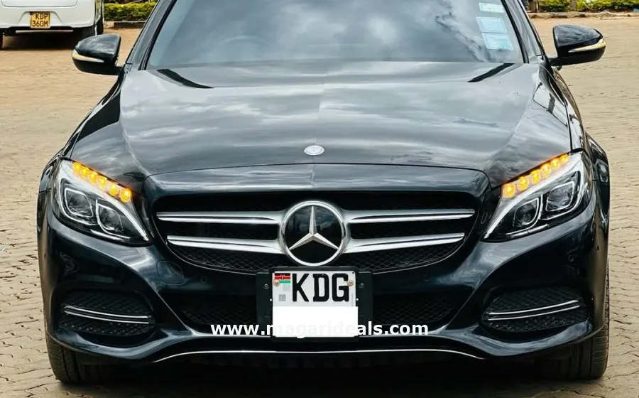 2015 MERCEDES BENZ C200 in Kenya for Sale | Magari Deals