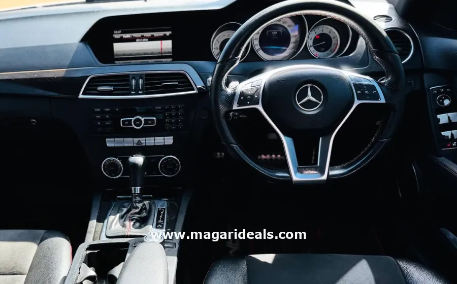 2013 Mercedes-Benz C180 in Kenya for Sale | Magari Deals