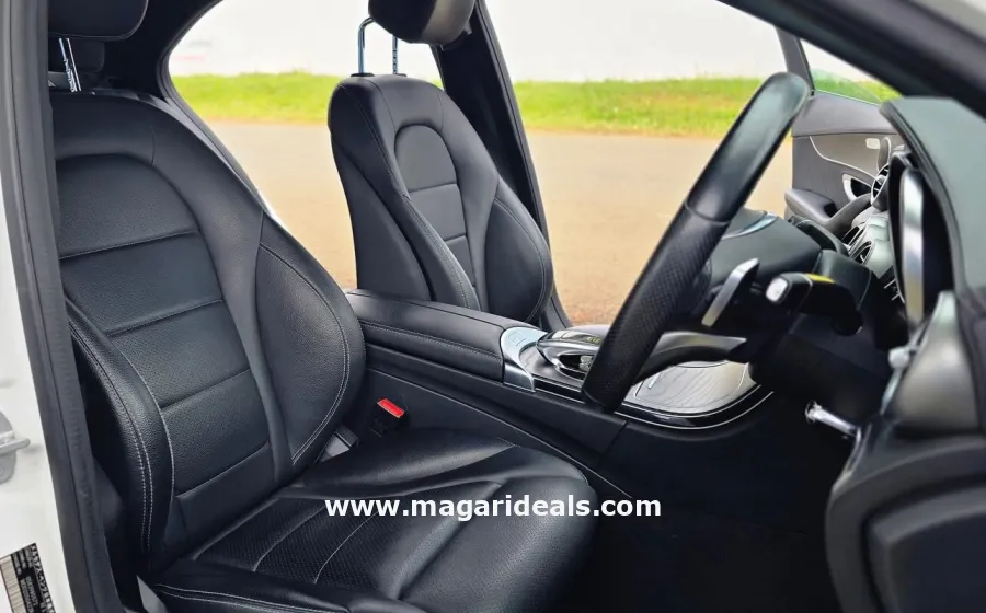 MERCEDES BENZ C200 2016 in Kenya for Sale | Magari Deals