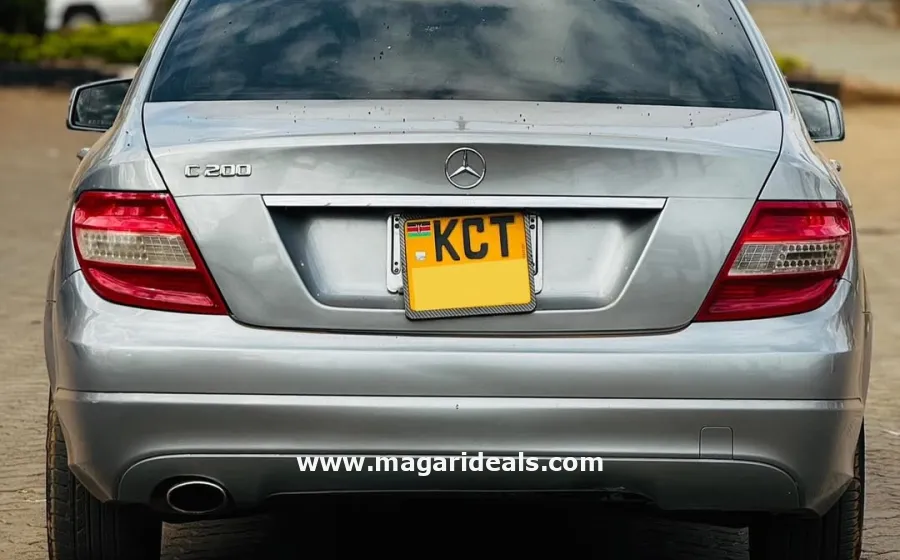 2012 MERCEDES BENZ C200 in Kenya for Sale | Magari Deals