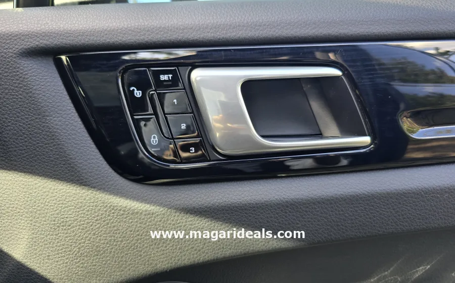 2018 Porsche Cayenne in Kenya for Sale | Magari Deals
