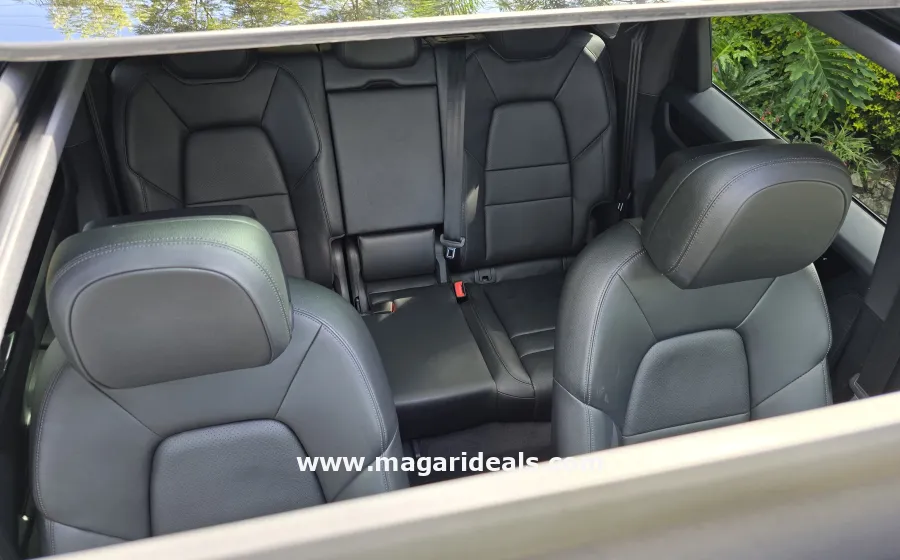 2018 Porsche Cayenne in Kenya for Sale | Magari Deals