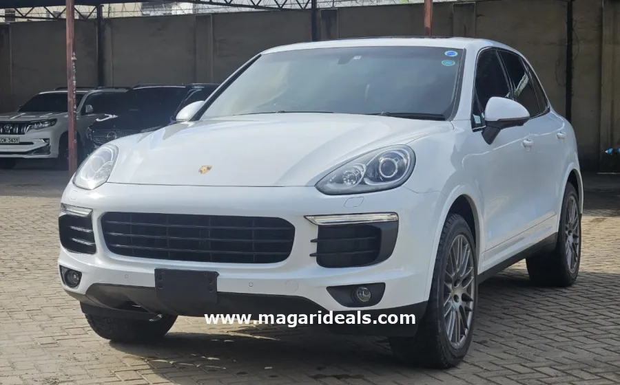 PORSCHE CAYENNE PLATINUM  in Kenya for Sale | Magari Deals